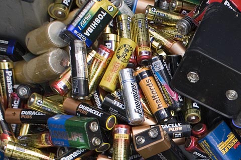 旧电瓶回收价_回收干电瓶_48伏锂电池回收价格